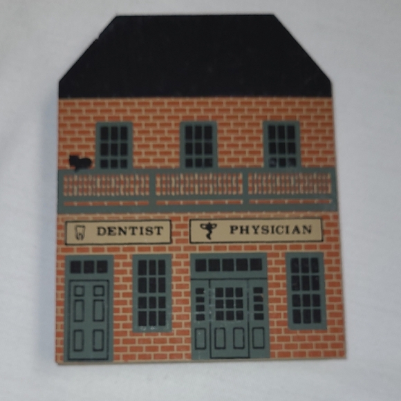 The Cat's Meow Decorative Wooden Shelf Sitter Set Of 4 Vintage Historical - Picture 11 of 13